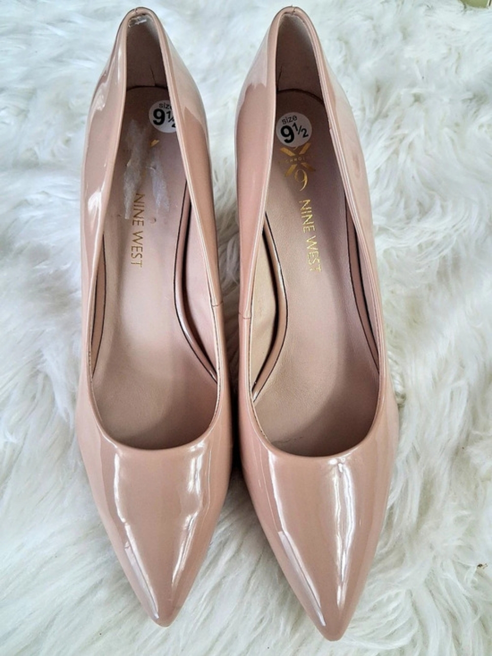 Nine West Pointed Toe Patent Heels in Soft Mauve Tan US 9.5